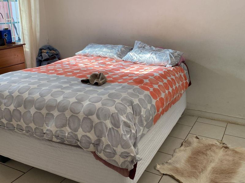 Three bedrooms house for sale in Elandspoort - Photo 9