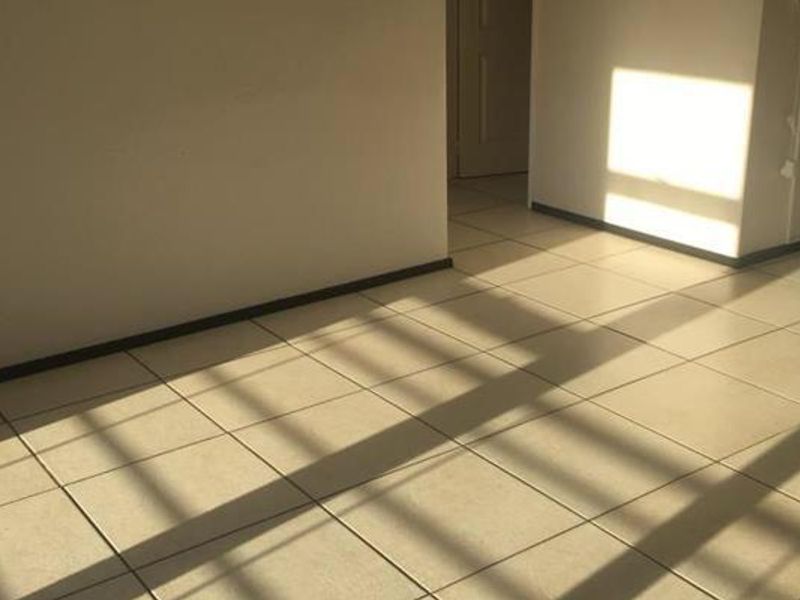 One Bedroom for Sale in Greenstone Hill - Photo 10