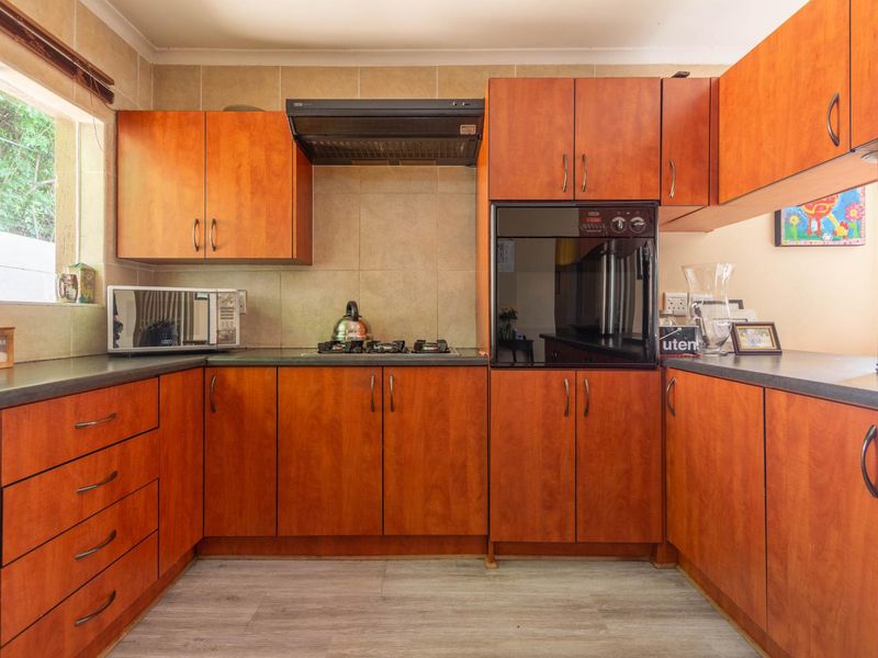 Unlock the potential of a lifetime with this incredible property for sale in Rynfield - Photo 4