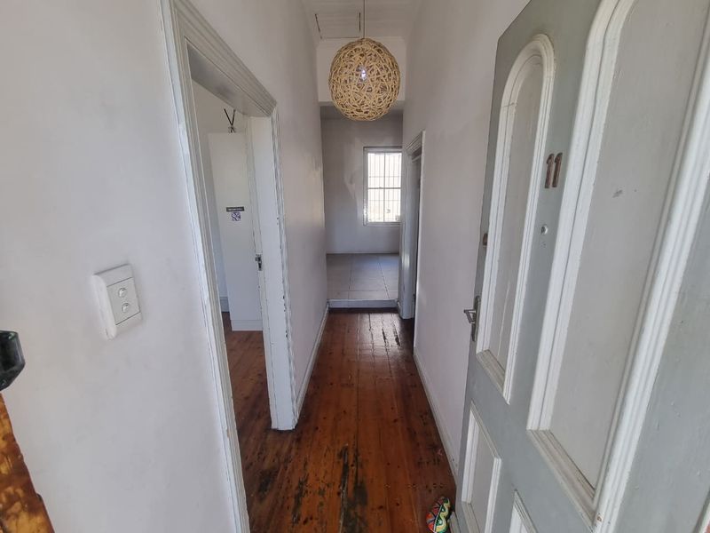 Unfurnished Loft 3-Bedroom House To Rent in Woodstock - Photo 2