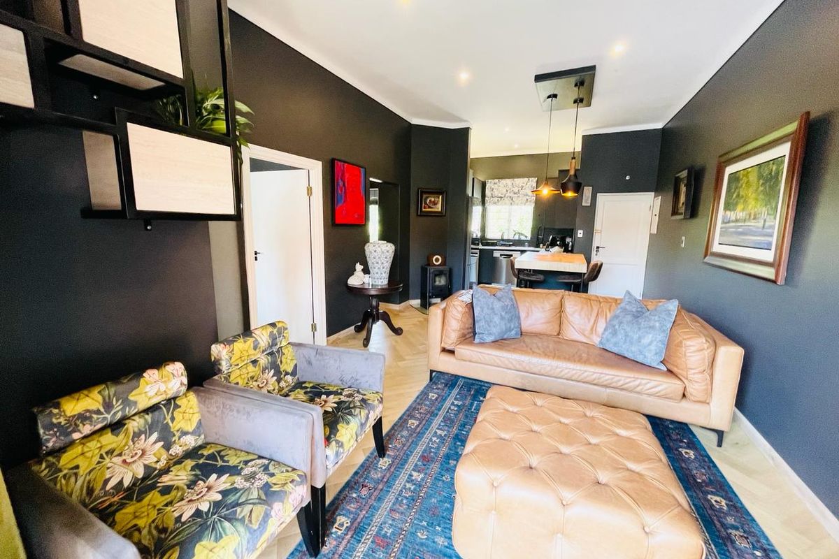 2 Bed Furnished Apartment for Rent at The Melrose - Photo 5