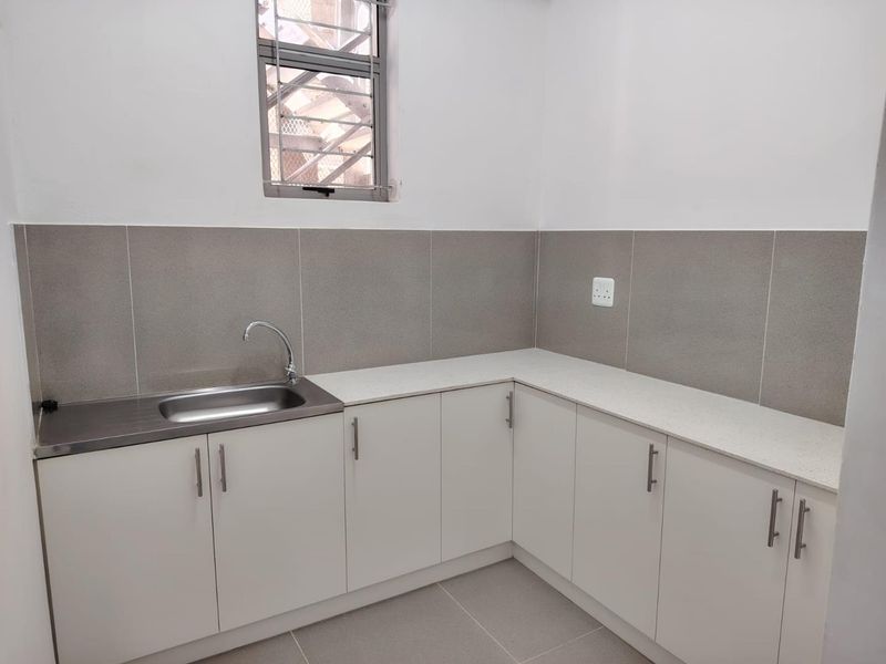 Commercial Space to Let in Durban' Central - Photo 7