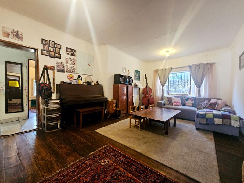 Charming Fixer-Upper with Endless Potential - Photo 6