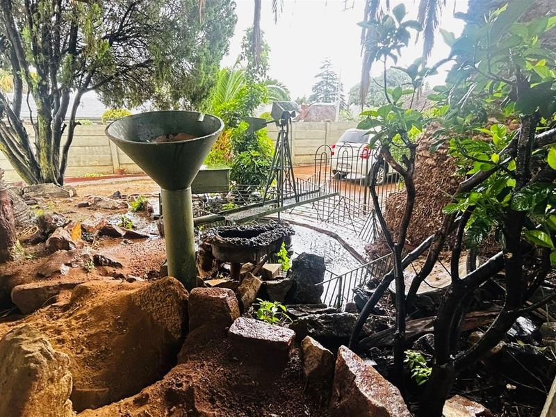 House For Sale in Elsburg, Germiston - Photo 10