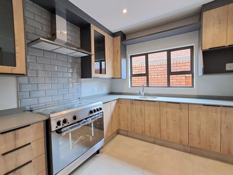 New Development in Brackenhurst - Photo 2