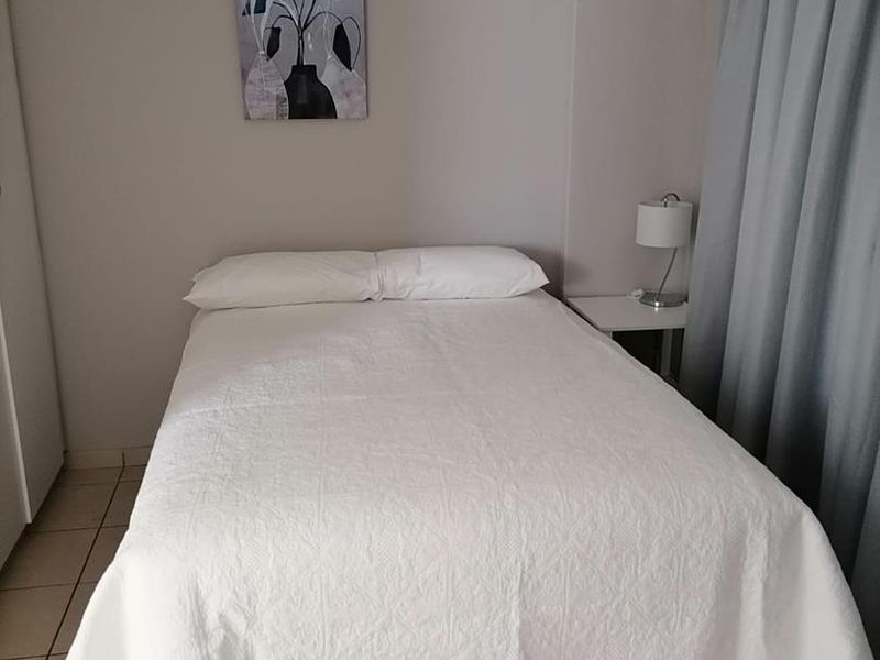 Fully furnished 1 bedroom in Strand - Photo 7