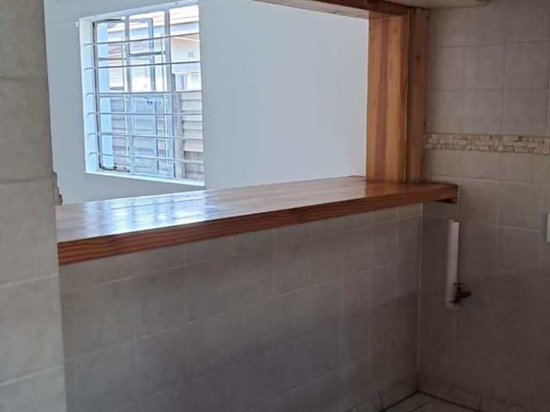 1 BEDROOM GARDEN COTTAGE AVAILABLE IN MAYVILLE - Photo 5