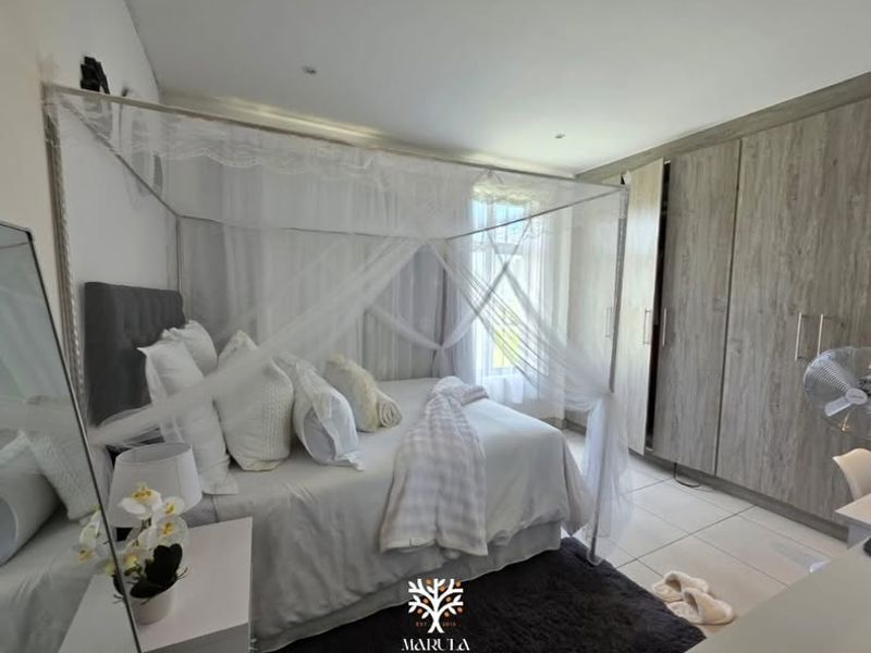 2 Bedroom Apartment on the Golf Estate - Photo 5