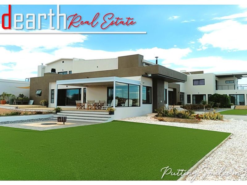 “An Enviable Luxurious Country Villa” - Photo 2