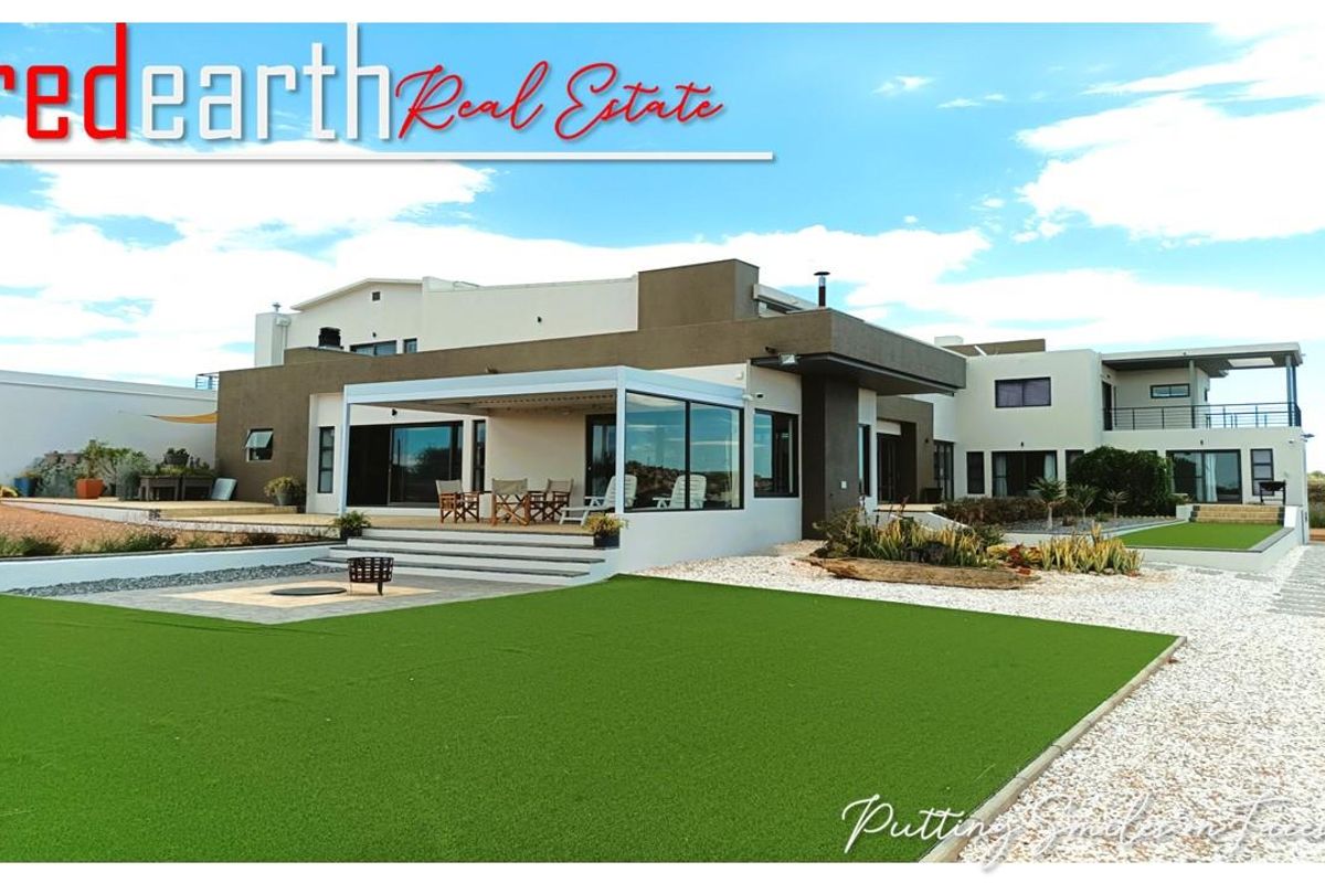 “An Enviable Luxurious Country Villa” - Photo 2