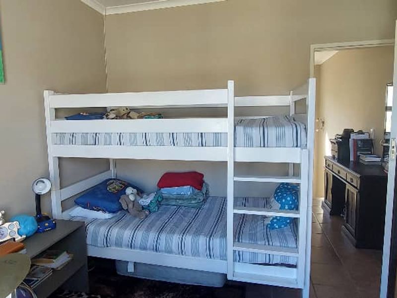 "Coastal Charm: Stunning 2 Bed Property in Longbeach - N$1,250,000" - Photo 4