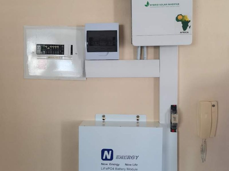 "Charming 3-Bedroom Home with Backup Power Awaits You!" - Photo 8