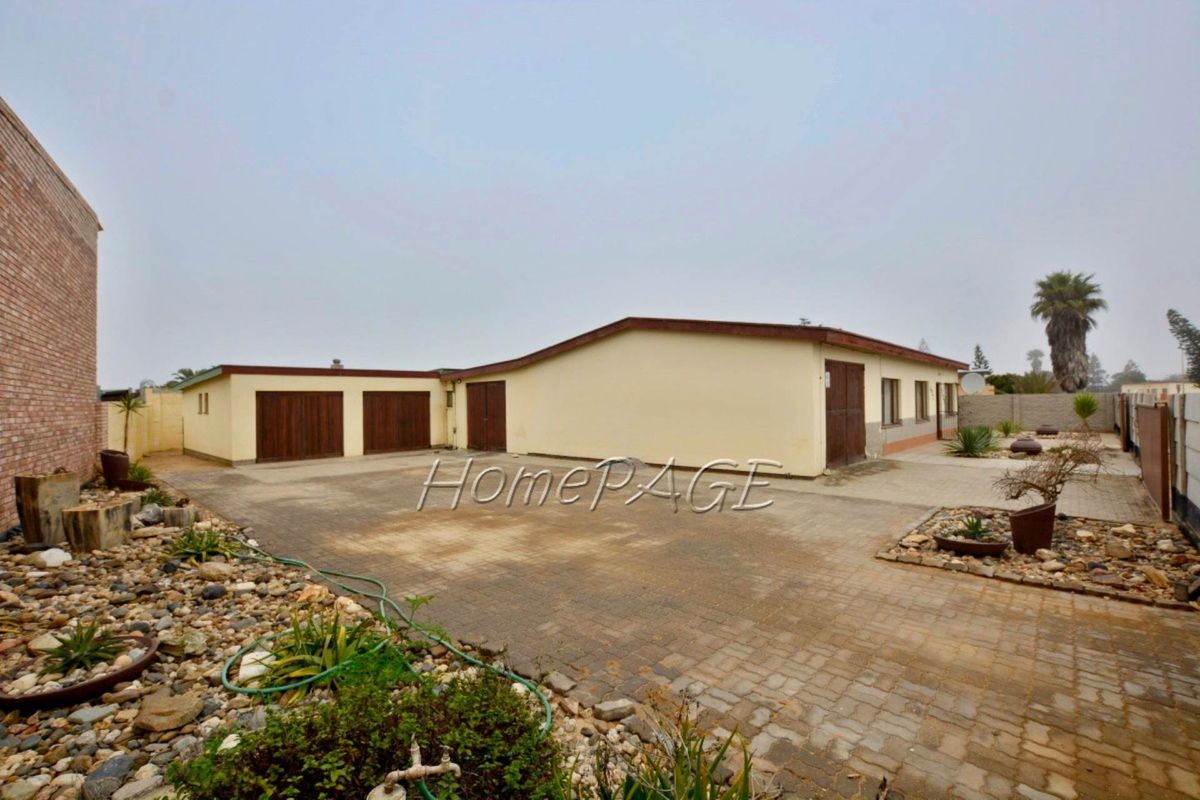 Ext 1 (South Dune), Henties:  Perfect Angling Holiday Home is for Sale - Photo 3