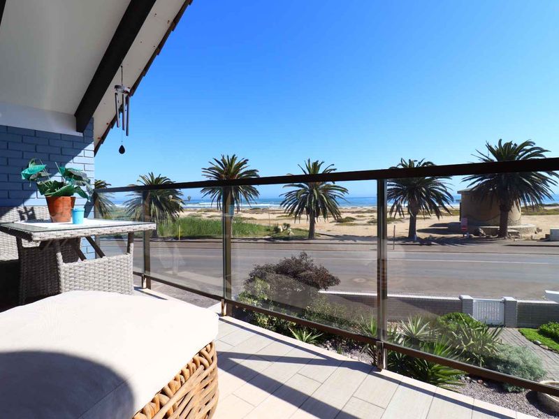 Sea-View House for Sale, Swakopmund - Photo 8