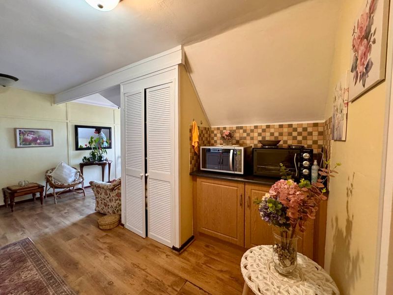 FOR RENT  |  Bothas Hill |  1 Bedroom FURNISHED Apartment - Photo 8