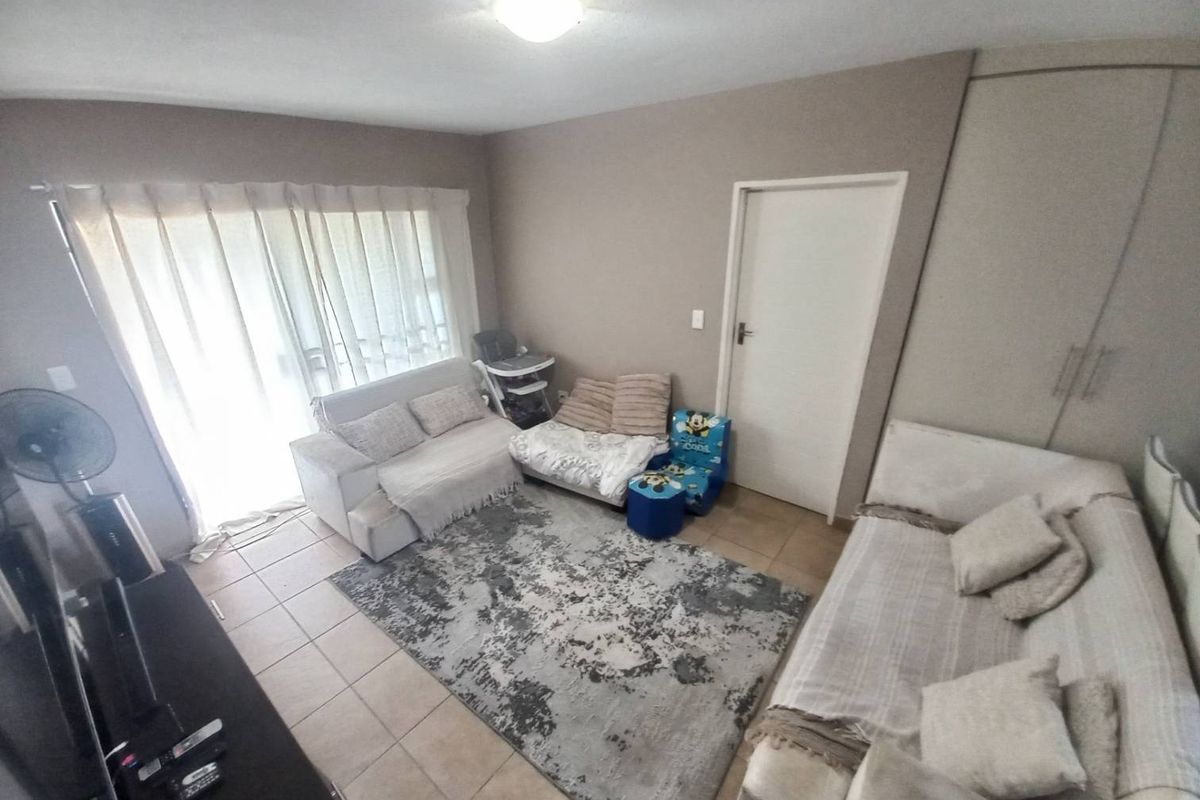 Two Bedrooms apartment for sale - Photo 5