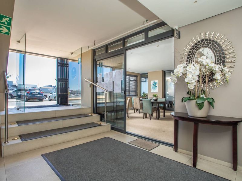 Three and Four bedroom apartments available in Aquarius, Bloubergstrand. - Photo 6