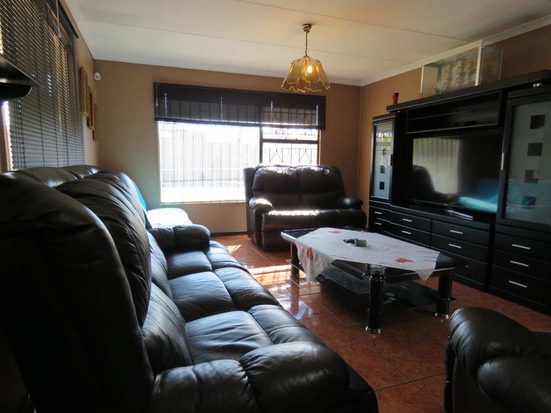 Modern Family Living with Space to Grow and Entertain - Photo 6