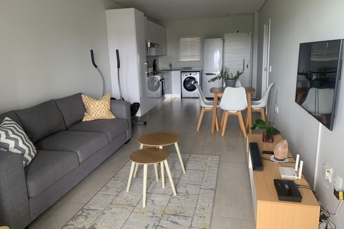 Modern 2-Bedroom Appartement in Seaward Estates - Photo 2