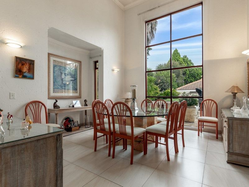 5 Bedroom House for Sale in Dainfern Golf Estate - Photo 8