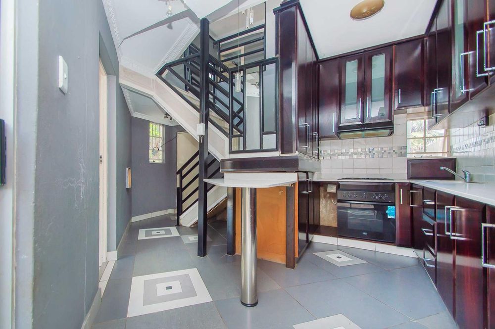 Cottage connected to main house kitchen