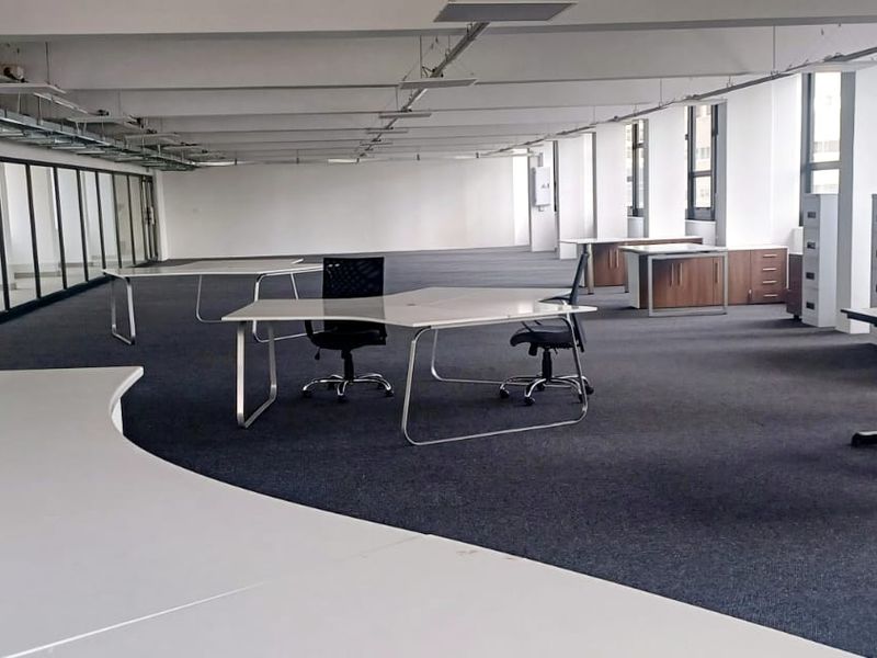 Spacious and Versatile Office Space with Abundant Natural Light - Photo 5
