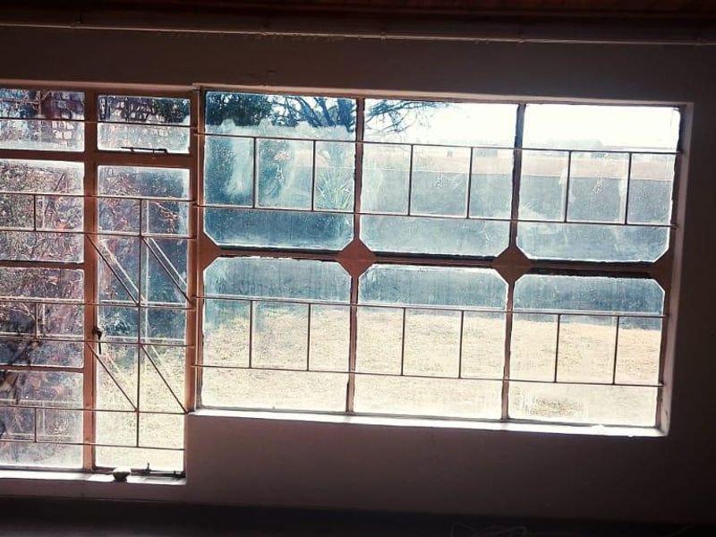 SMALL HOLDING CONSITS OF TWO HOUSES .GREAT INVESTMENT. EQUIPED WITH A TWO TOWER ERRIGATION PIVOT - Photo 7