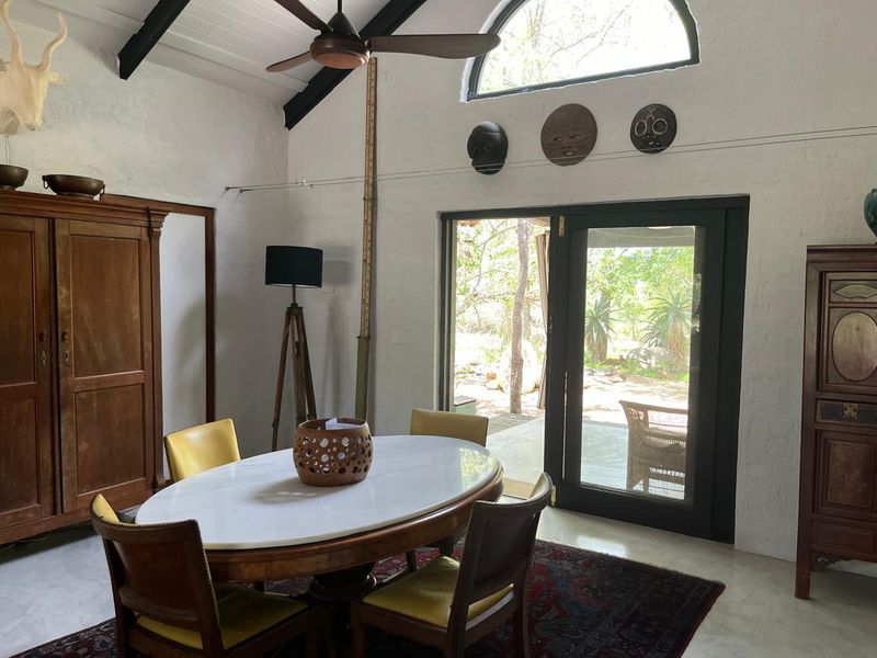 Absolute privacy in the spectacular Leopard Rock Nature Reserve. - Photo 7