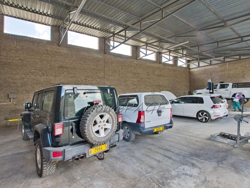 Otjiwarongo:  Industrial Property WITH LOADS OF POTENTIAL is for sale - Photo 10