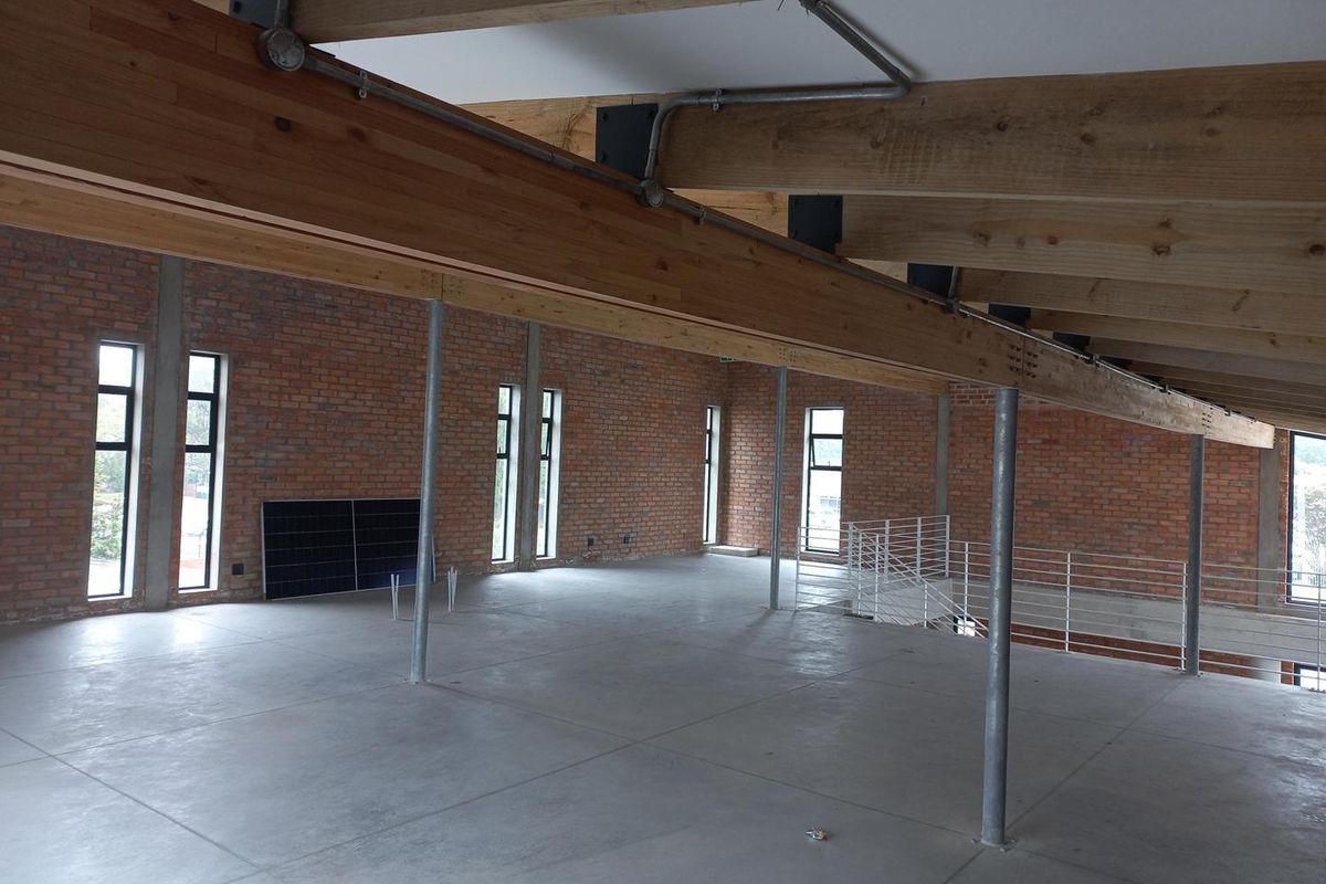 Upmarket First Floor Offices | Main Road Exposure | Walmer - Photo 5