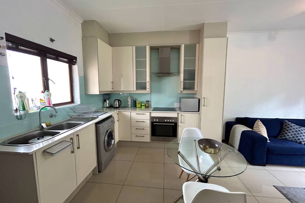 Lovely 1 bedroom, 1 bathroom 1st floor apartment avaiable in Paulshof - Photo 2