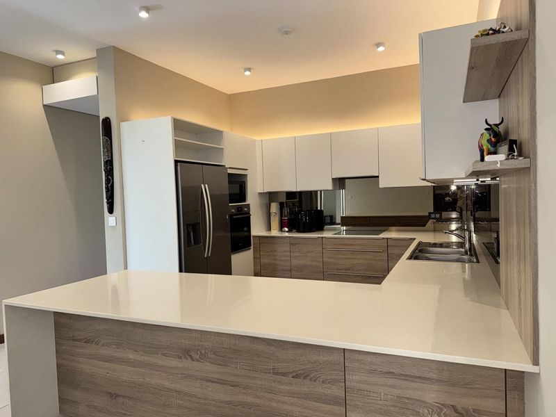 Garden Living by the Coast – Rare Ground Floor Opportunity at Le Savoy - Photo 10
