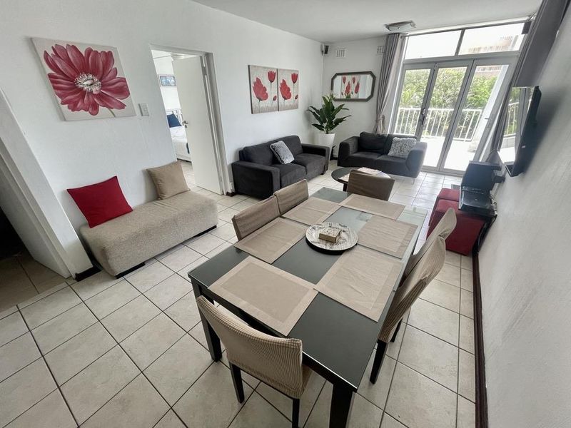 Hendra - Beautiful 3-Bed, 2-Bath Holiday Apartment on Marine Drive, Umhlanga Rocks - Photo 5