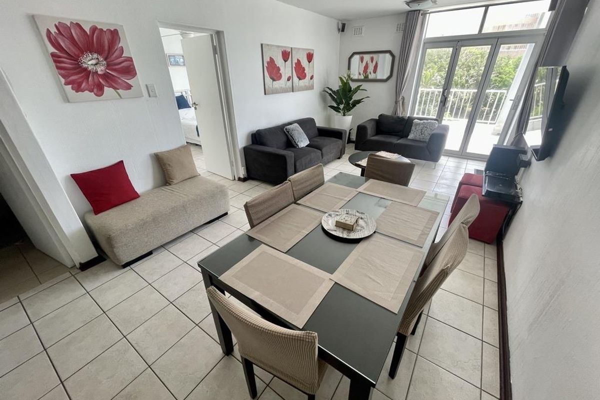 Hendra - Beautiful 3-Bed, 2-Bath Holiday Apartment on Marine Drive, Umhlanga Rocks - Photo 5