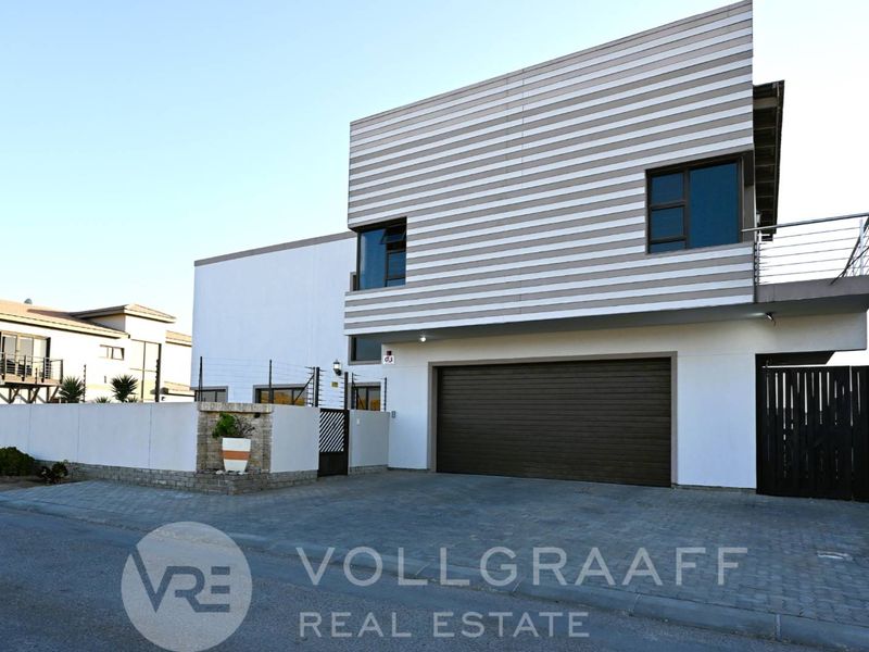 Four Bedroom Double-Storey House for Sale in Swakopmund Ext 15 - Photo 2