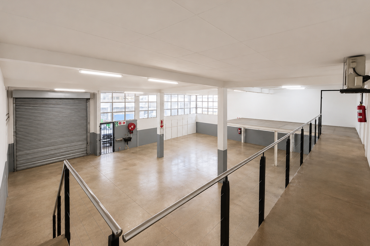 353m2 Neat Mini-Factory with Double Storey Offices | Fischer Park, Hillcrest - Photo 5