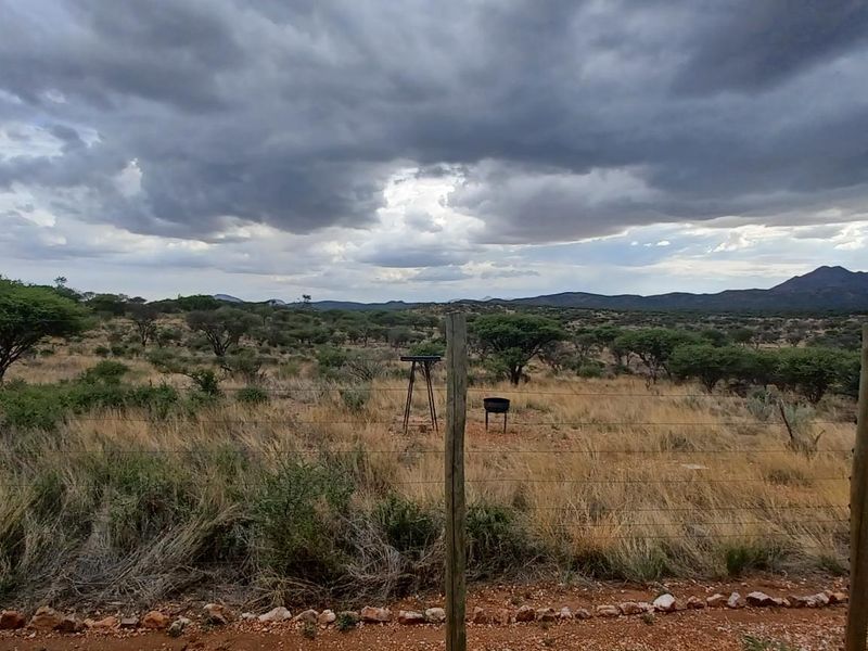 Escape to the Essence of Country Living – Auas View Estate N$8 850 000 CC - Photo 2