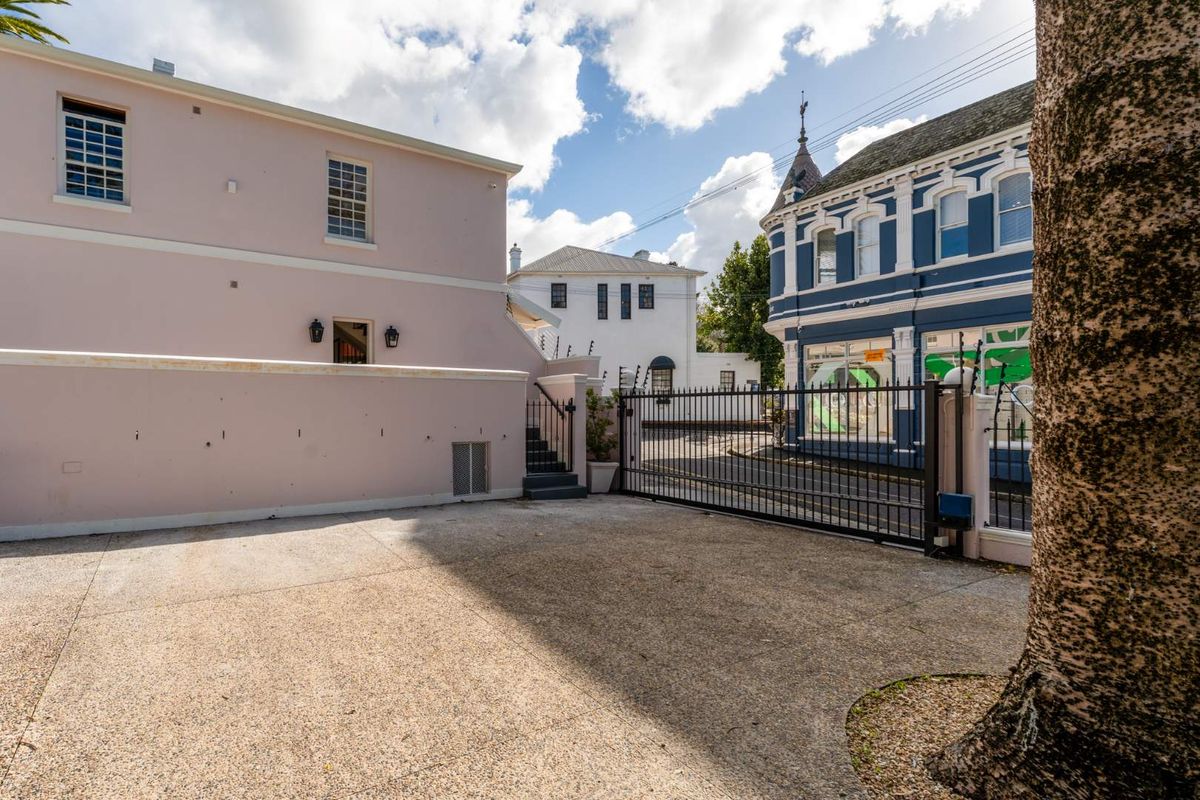 INVESTMENT OPPORTUNITY IN COVETED CHELSEA VILLAGE - Photo 4