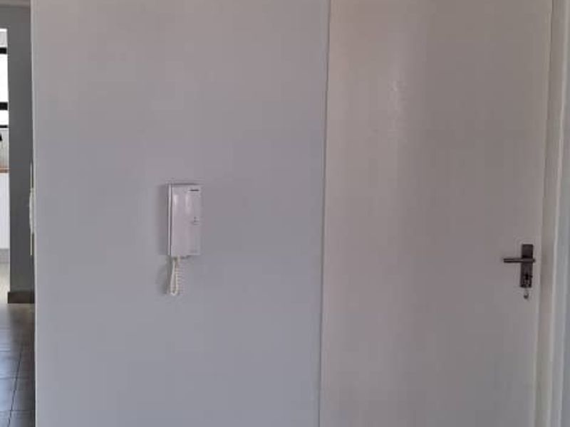 Your Perfect Family Home In Mile 4 - Photo 5