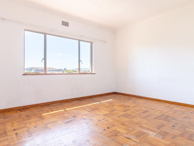 First time home or an investors dream - Photo 8