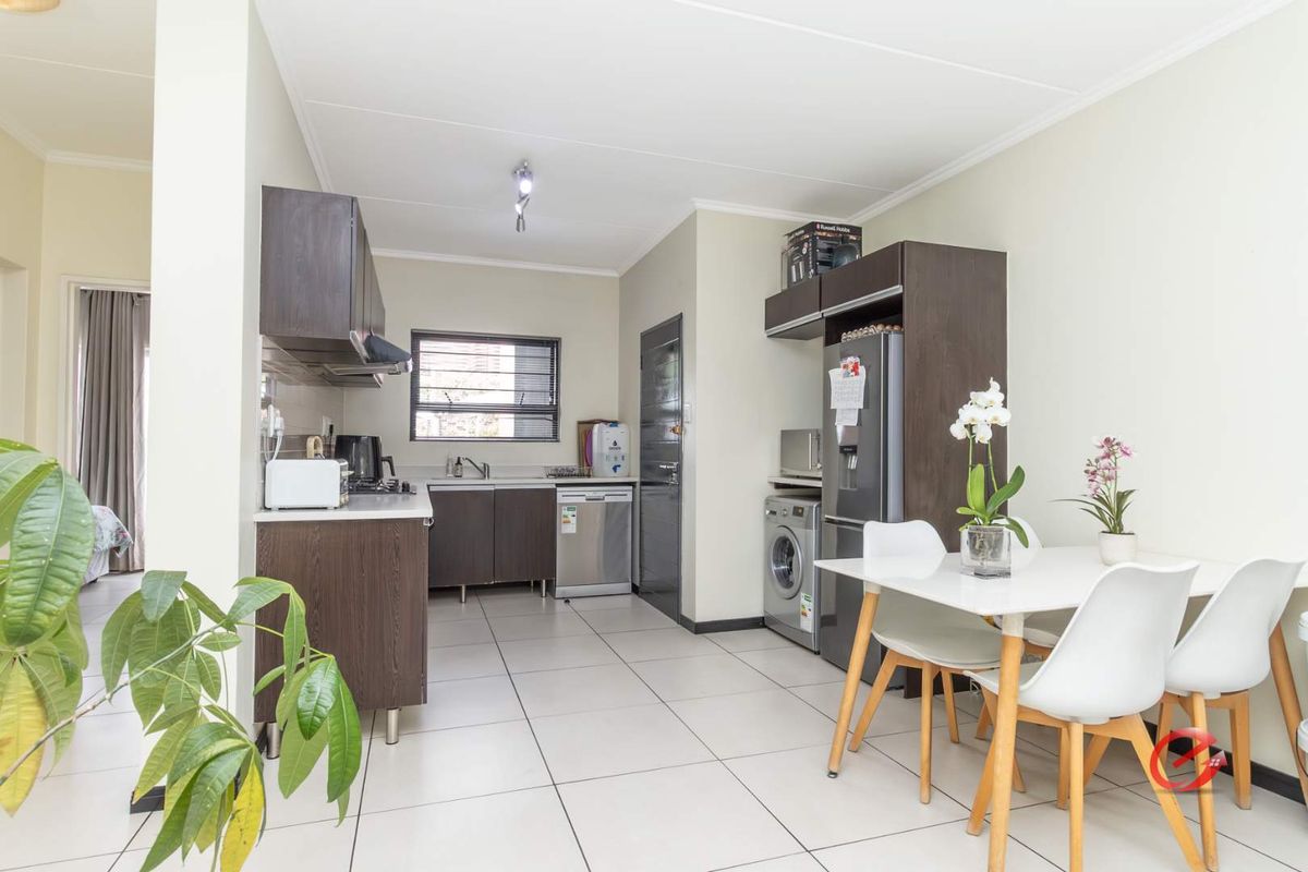 Garden Apartment in Secure Lifestyle Estate - Photo 4