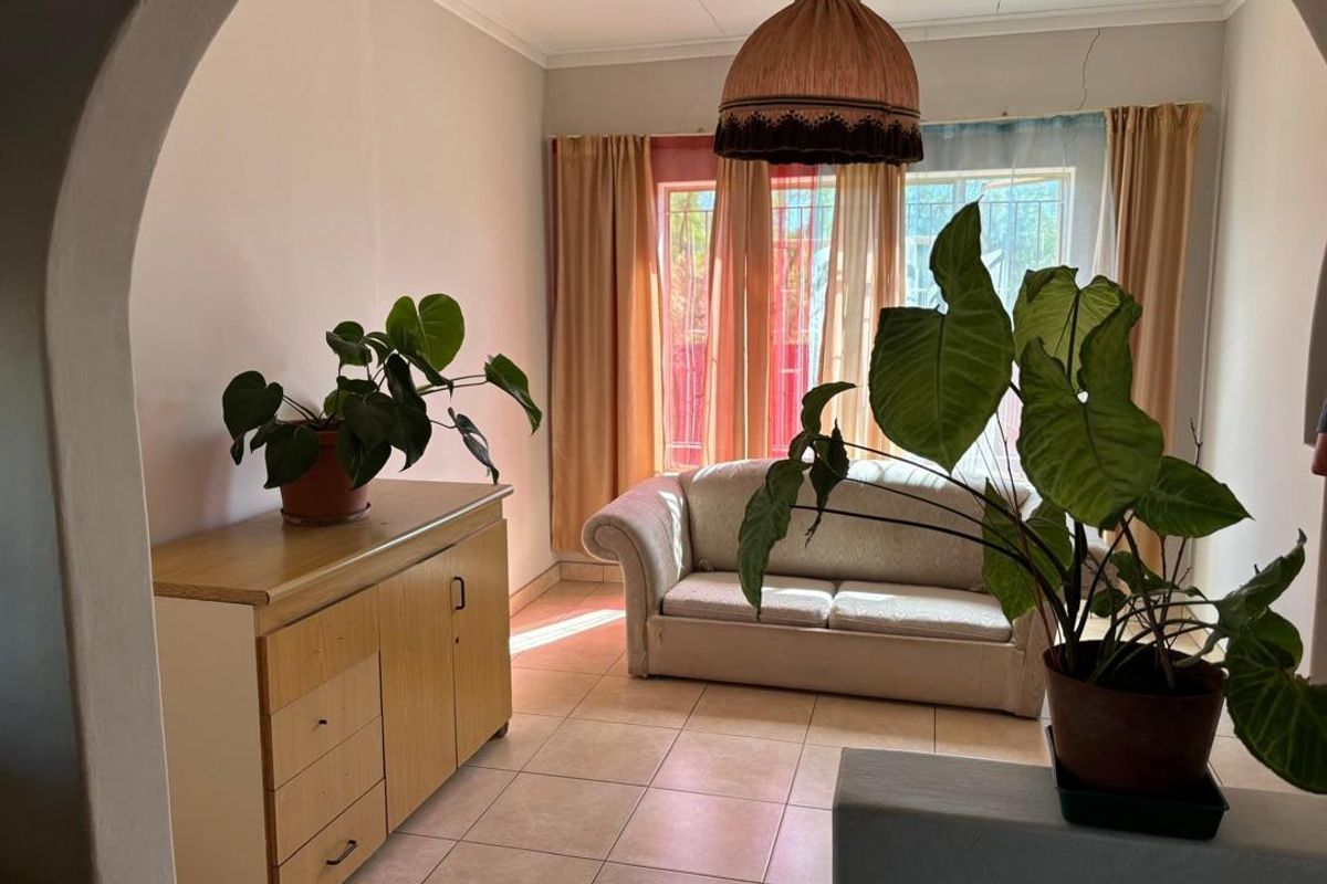 Large family Home in Rehoboth for Sale - Photo 4