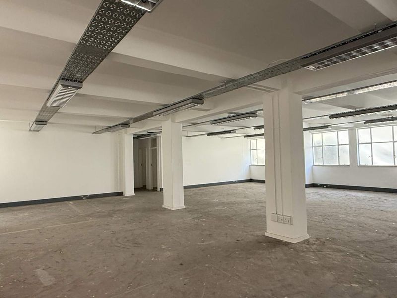 372m2 2nd floor unit ideal for health and wellness to let - Photo 7