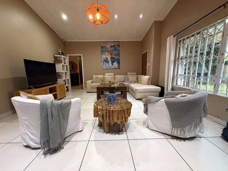 3 Bed, 2.5 bath family home in Queenswood Ext 2 - Photo 10