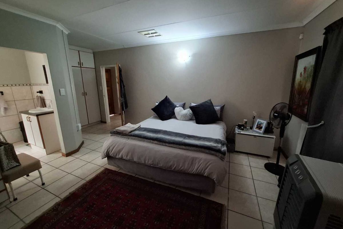 A most tempting buy – excellent investment opportunity! - Photo 2