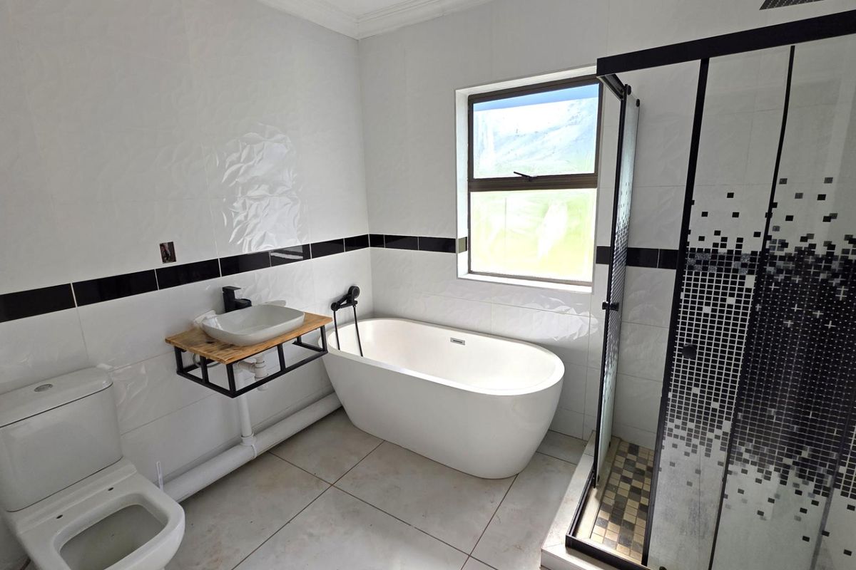 3 Bedroom Family Home To Rent Estate d Afrique  R 22 000pm - Photo 5