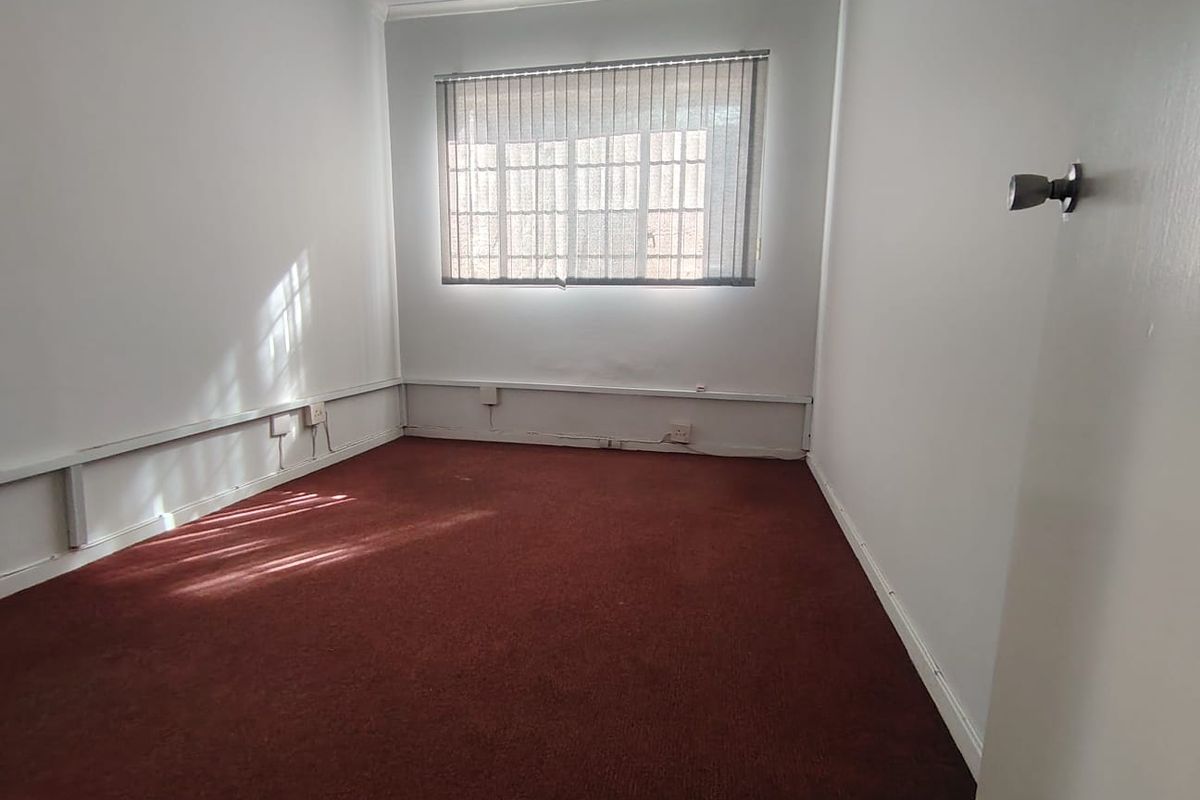 Office Space to Let in Bulwer - Photo 3