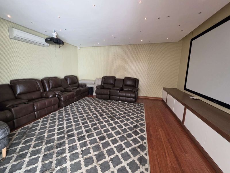 6 Bedroom Mansion in Herboth's Blick - Photo 7
