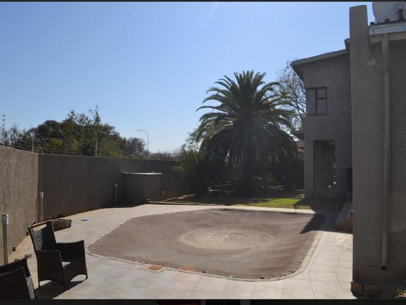Free standing Double Storey House - Photo 8
