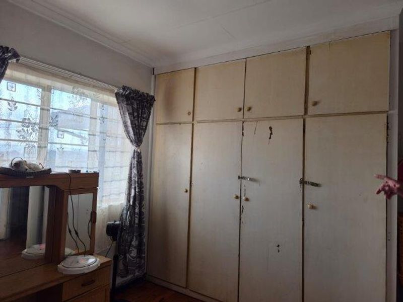 Starter Home With Harbour Views in Fynnland, Durban - Photo 6
